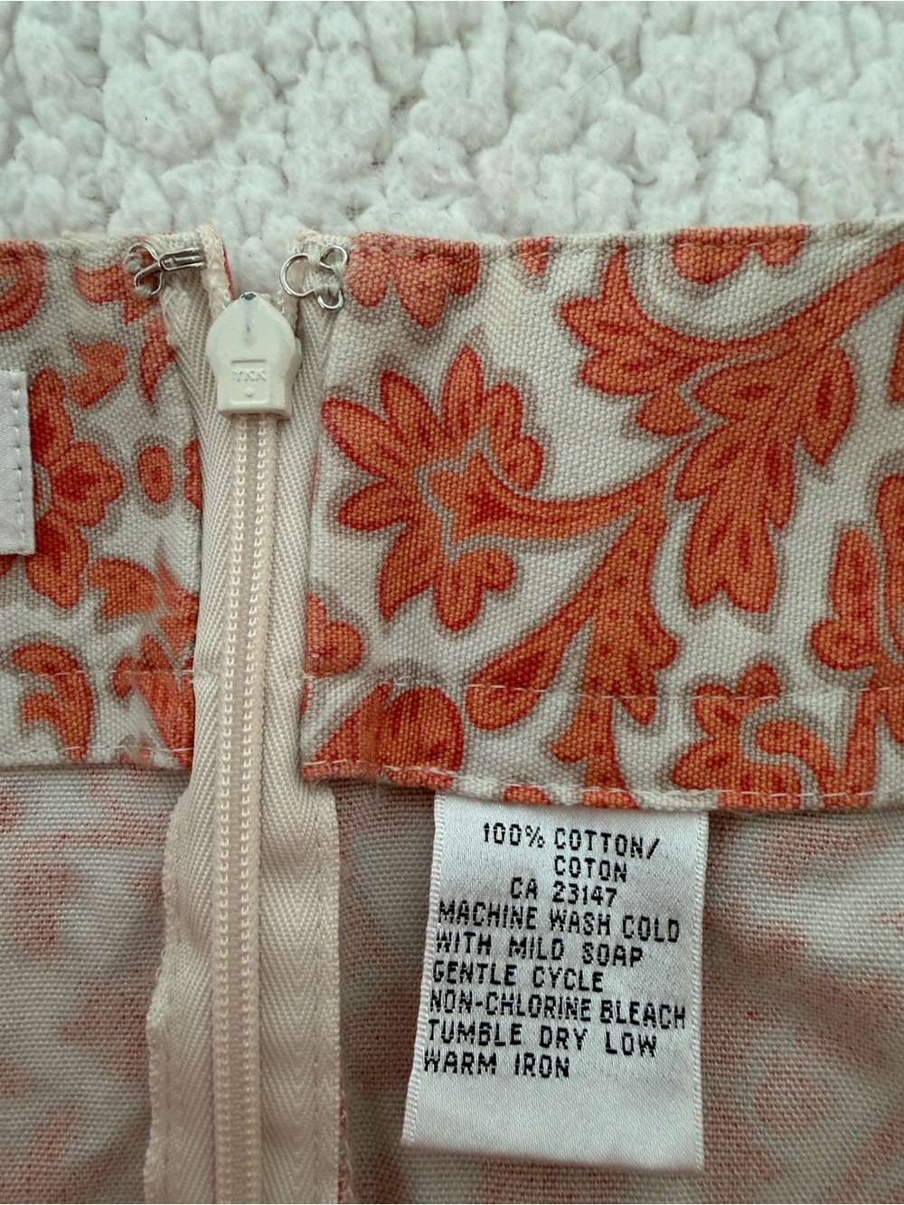 Talbots Cream Pencil Skirt with Orange Floral Damask Print - Picture 5 of 5
